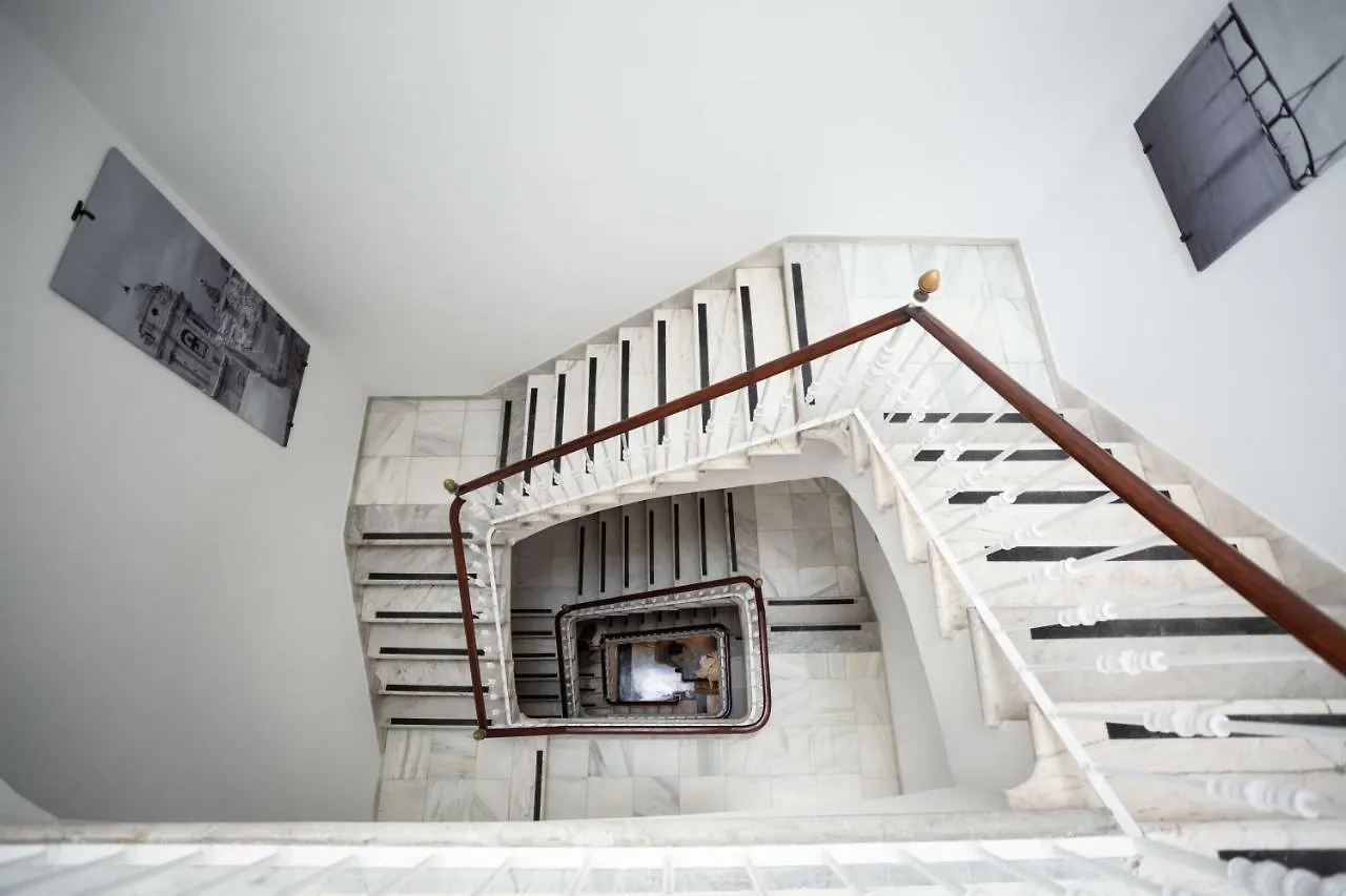 Plazuela Del Carbon Suites Cadiz Aparthotel