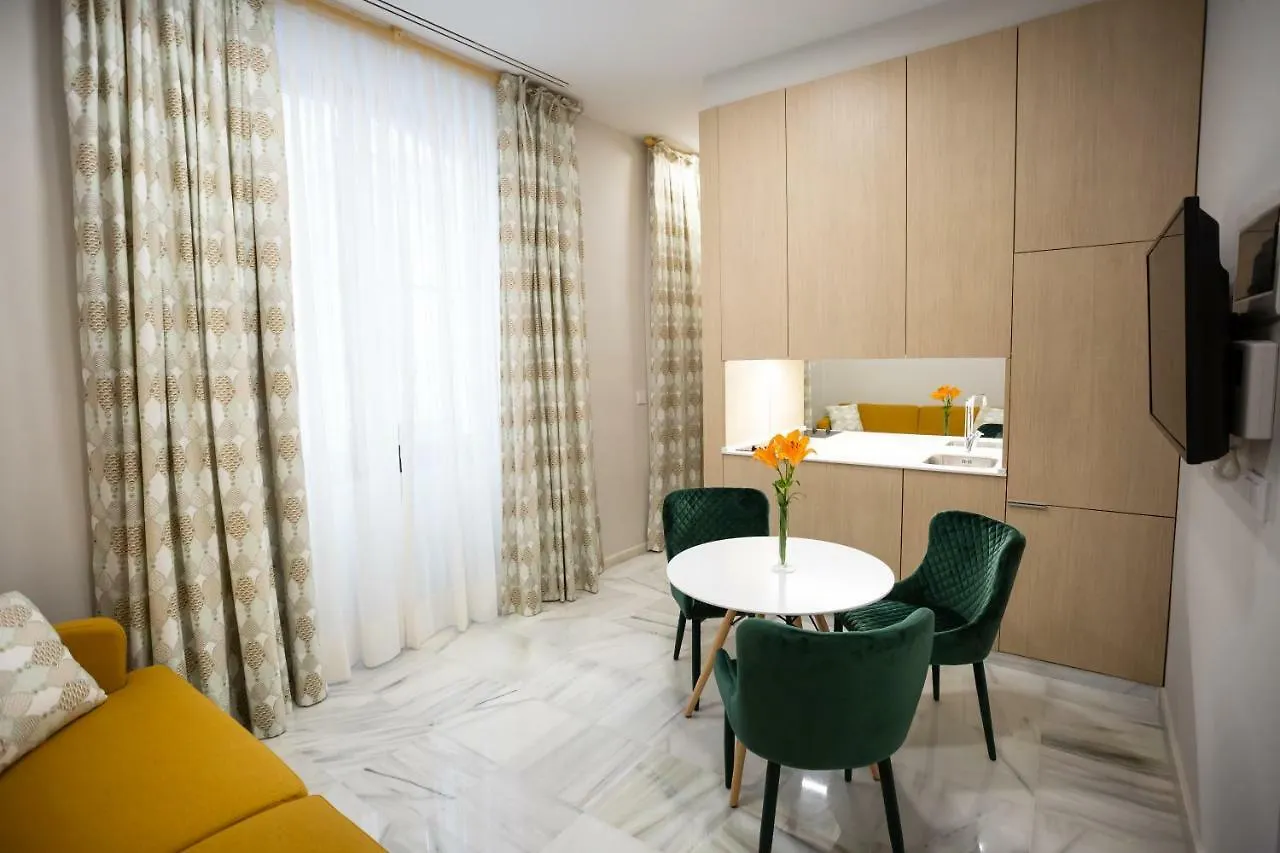 Plazuela Del Carbon Suites Cadiz 4*,